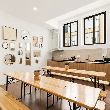 Cupula Vandrerhjem Porto